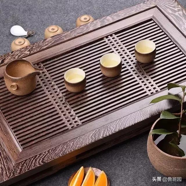 鸡翅木比较坚硬,鸡翅木轻奢