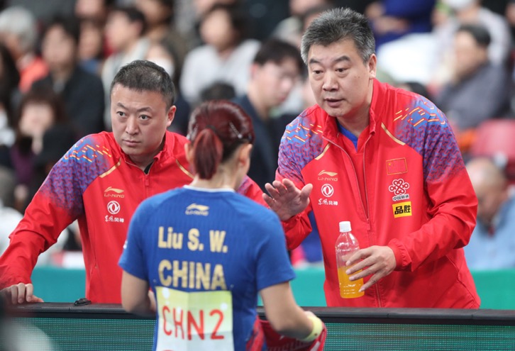 中国女乒3比0美国队,女乒8强陈梦赢了没