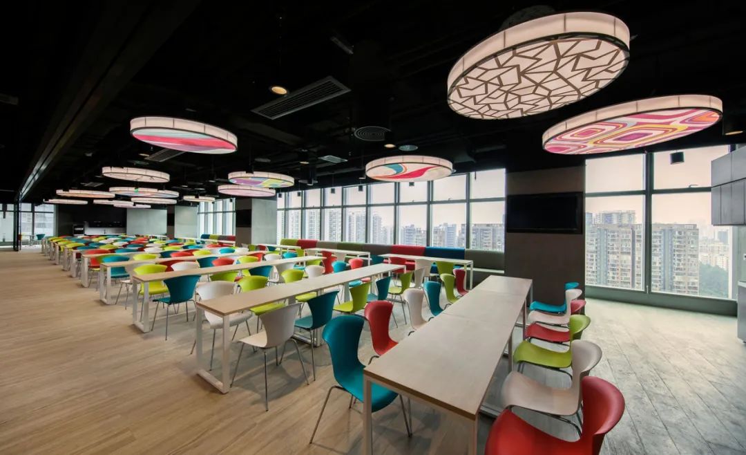 深圳百丽集团大厦总部室内照明设计鉴赏