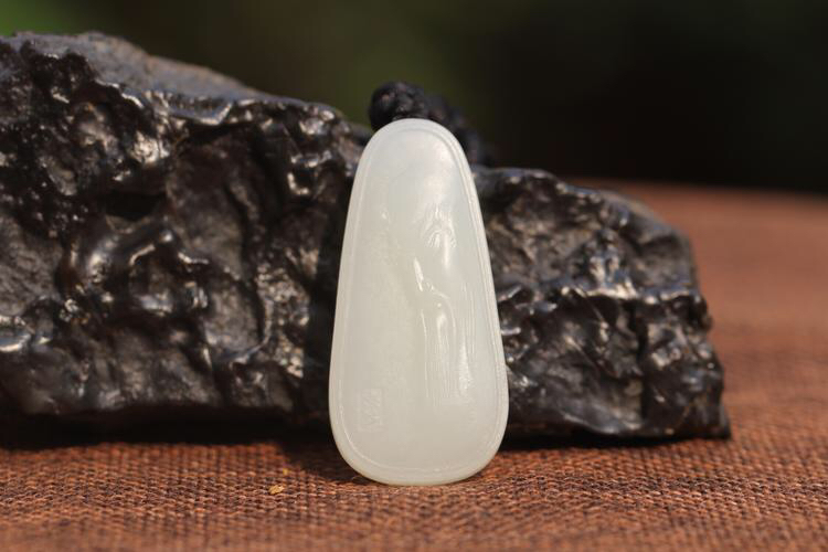 如何鉴别玉的好坏与真假,买玉找谁鉴定也不靠谱