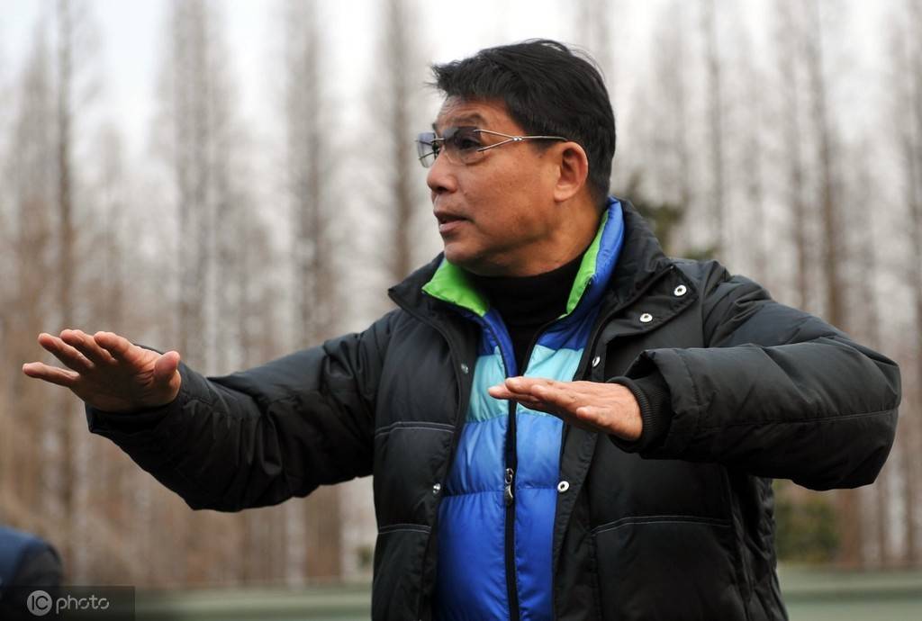 被徐根宝否定的世界巨星,真相探寻者解密