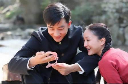 从无名小卒到万众瞩目,从无名小卒到喜剧之王