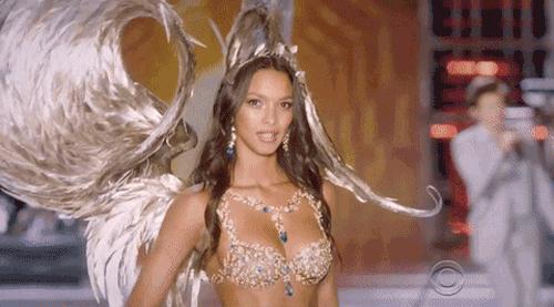 2019维密大秀即将拉开帷幕,2019年维密大秀完整版