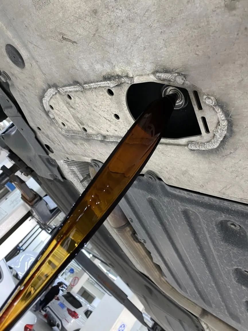 宝马原厂丝绒脚垫和全天候脚垫,宝马原厂全天候脚垫