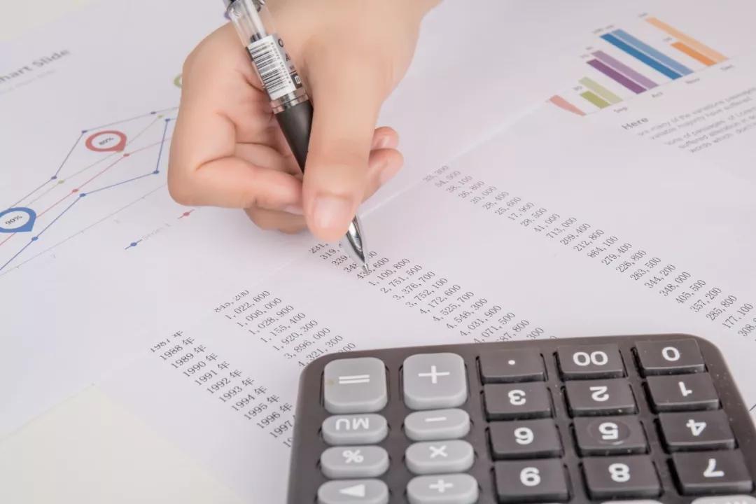 香港公司日常要如何处理账务问题才能有效提供企业的运转效率？