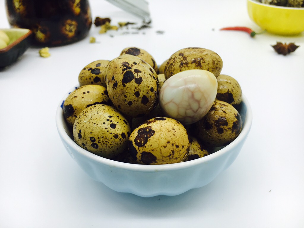 女性吃猪蹄补黄体功能吗,孕酮低吃猪脚黄豆汤好吗