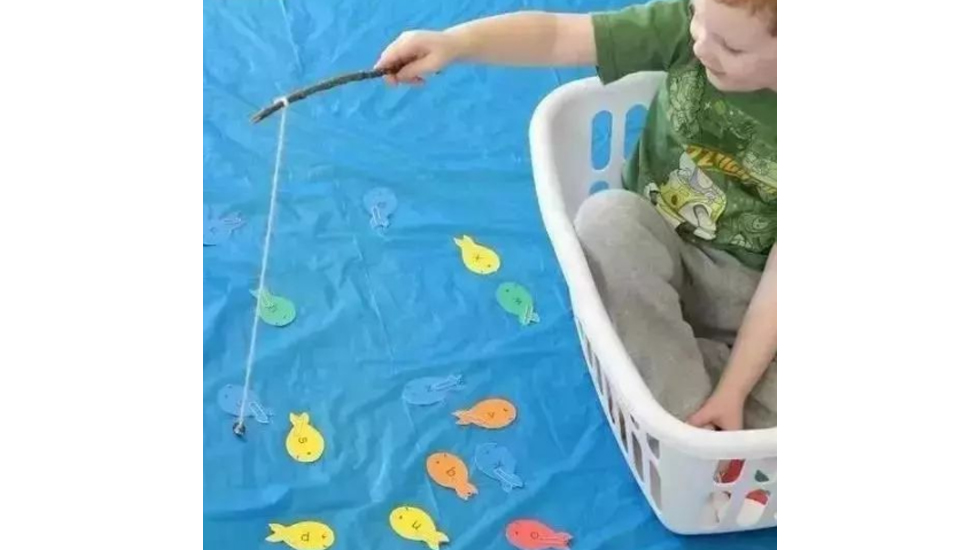 聪明益智游戏,十个益智游戏让孩子越玩越聪明