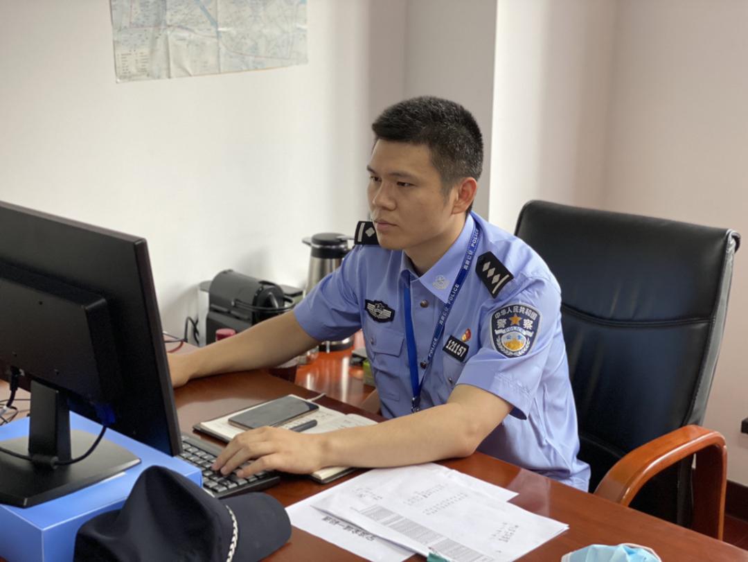 2天挣800万,2天收入1800