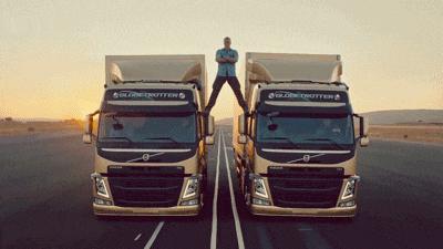 搞笑gif妹子的内心是崩溃的,搞笑gif妹子原来是个逗比