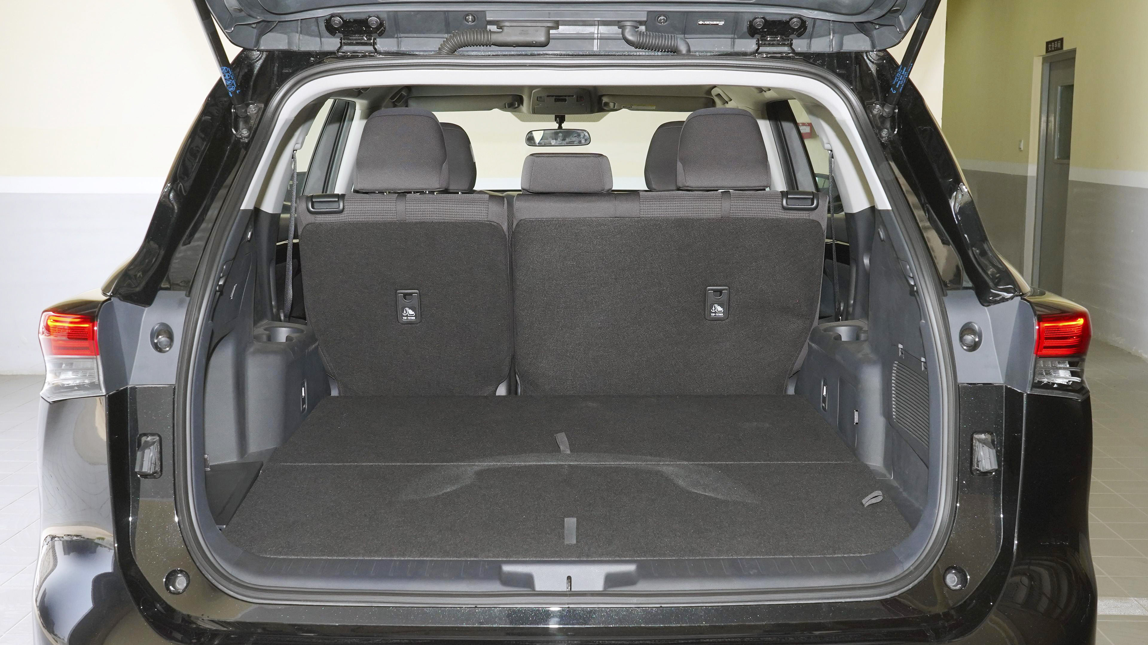 全新丰田汉兰达2023款丐版价格,丰田2022即将上市suv汉兰达