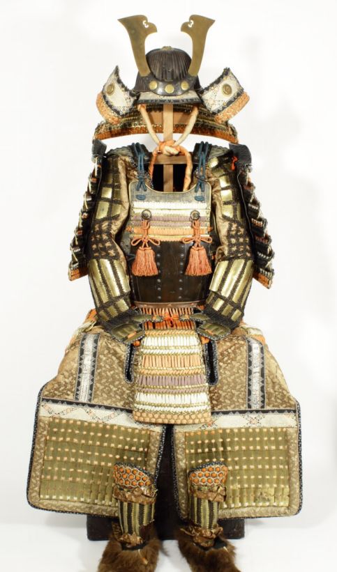 日本武士刀和日本武士盔甲,日本武士盔甲和武士刀