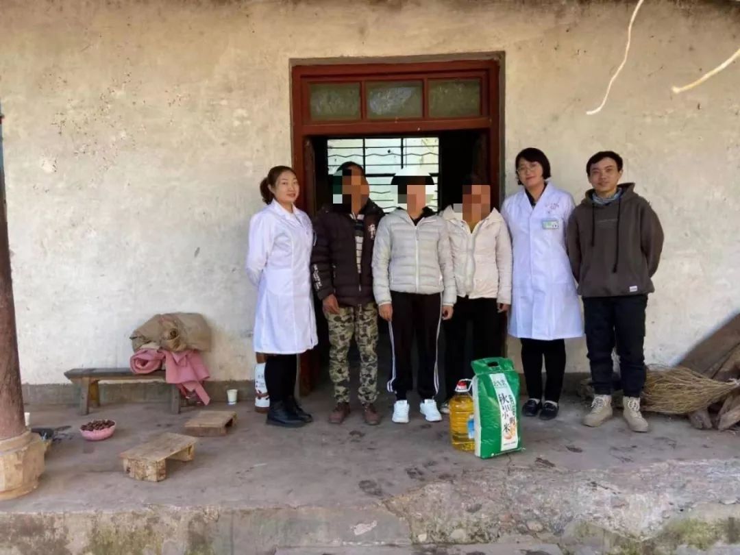 “关注倾听,让爱同行”--昆明三博癫痫术后患者回访