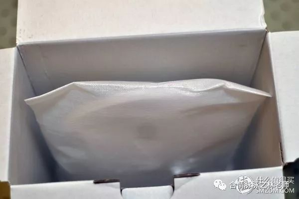 yeelight便携式美妆镜,yeelight手持式便携化妆镜