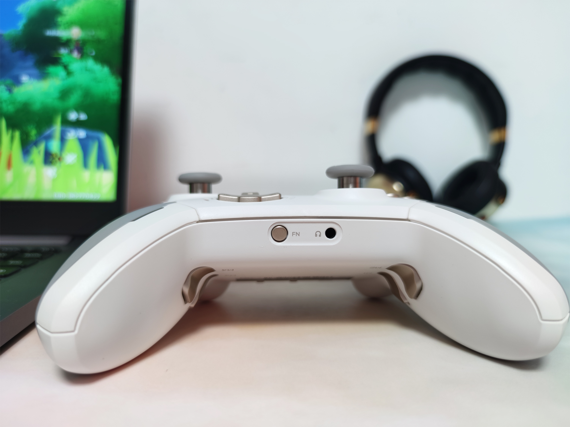 北通宙斯手柄白金版初体验,北通宙斯switch