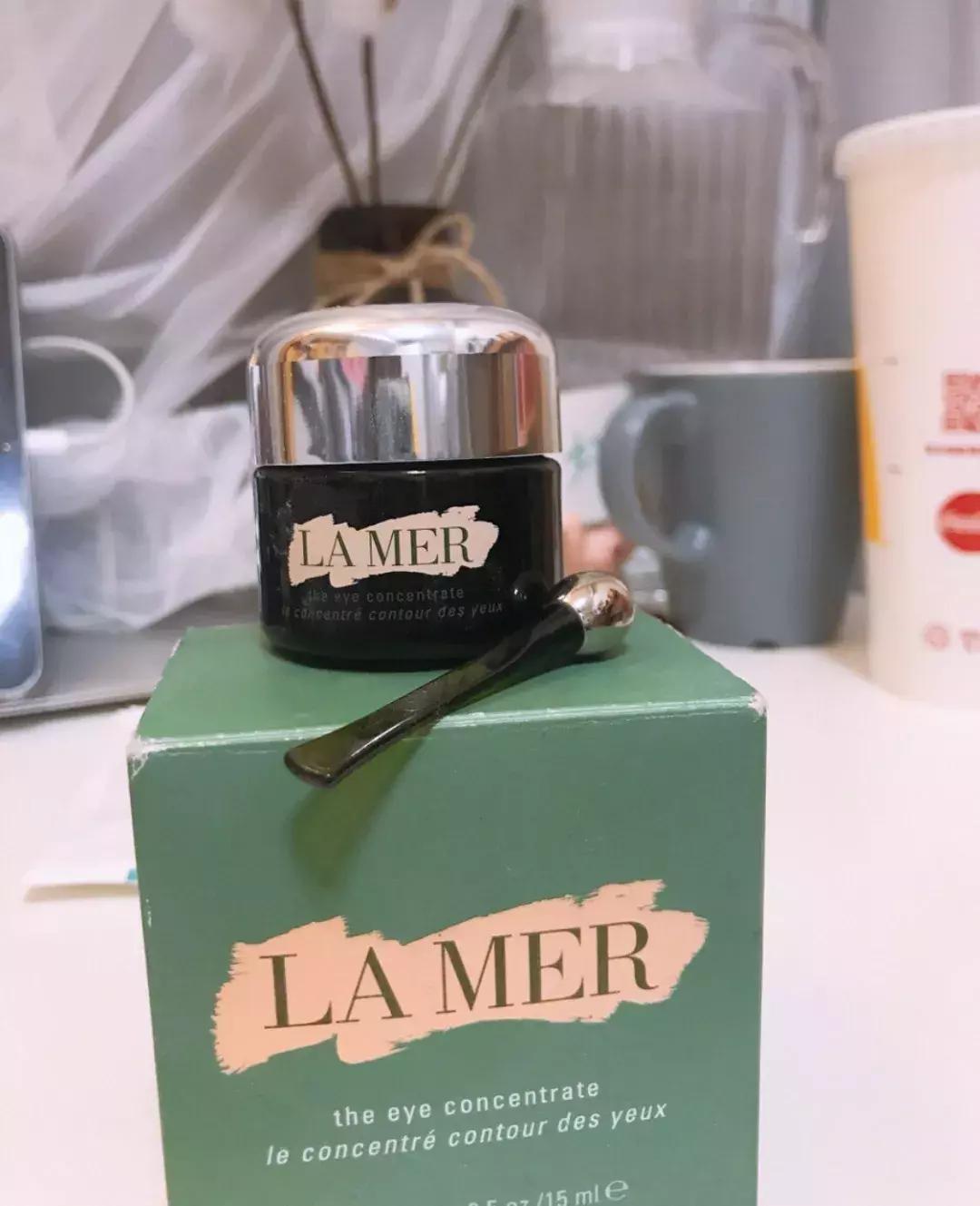 熬夜党适合的一款眼霜,抗皱保湿滋润改善眼部细纹黑眼圈