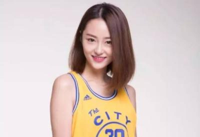 nba女主播美娜图片,nba十大美女排行榜