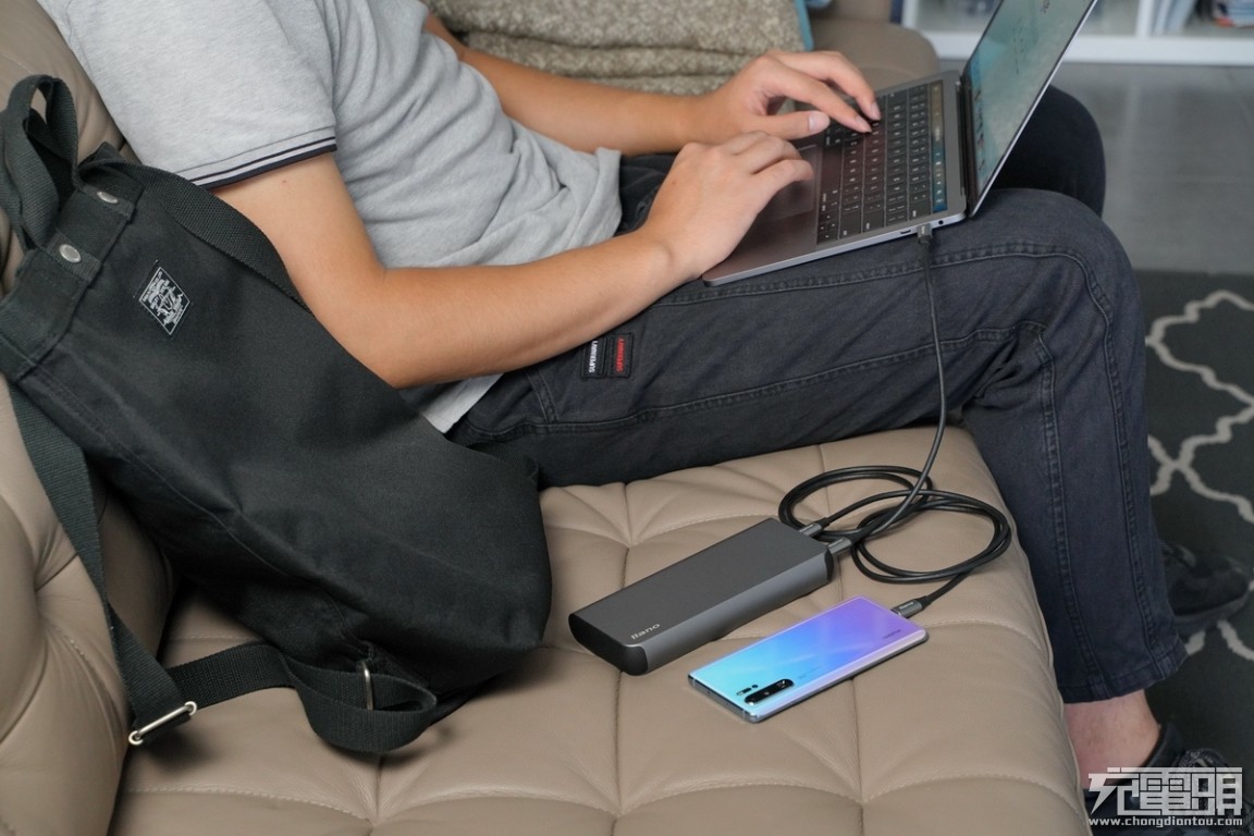 绿巨能充电器快充测评,绿巨能22.5瓦充电器