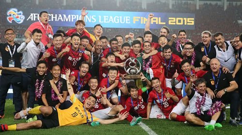 不退钱就解散，广州恒大敢这么干吗？你们以为足协是吓大的？