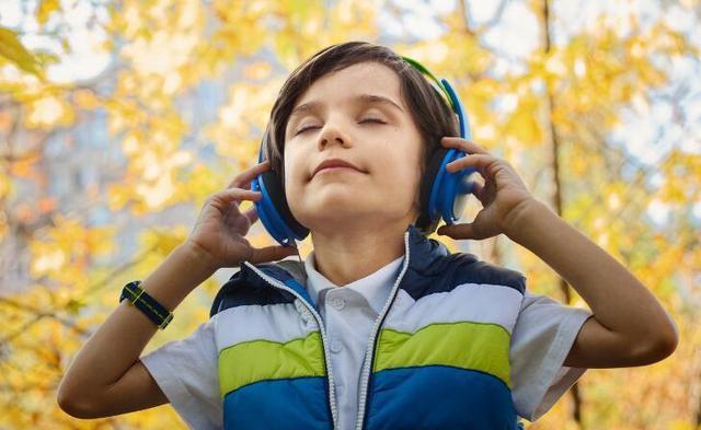 日语学习多久跟日本人交流没问题,日语学的再好日本人也能分辨出来