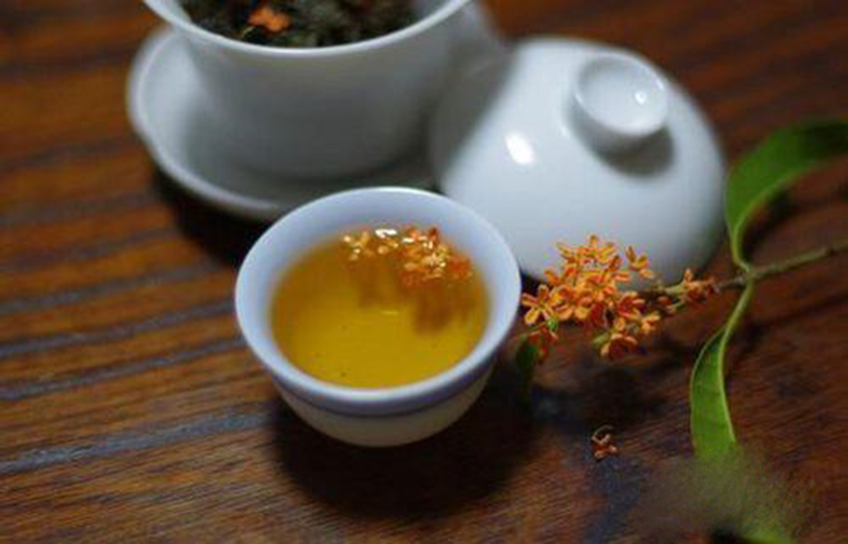 陈皮5克生姜10克茯苓5克泡水喝,陈皮泡水喝的十大好处