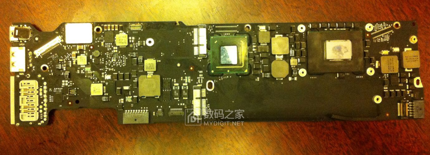 苹果笔记本macbookair7999,苹果笔记本11.6寸macbookaira1370