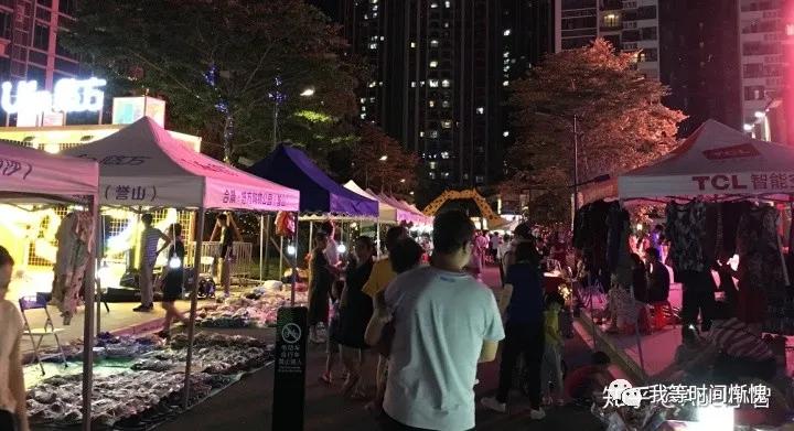 兼职摆摊21天什么最赚钱,兼职摆摊的十大技巧