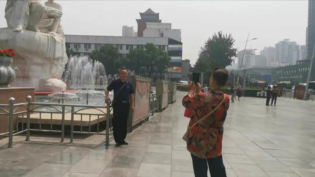 太原2009年五一广场网红打卡地,太原五一广场老太原