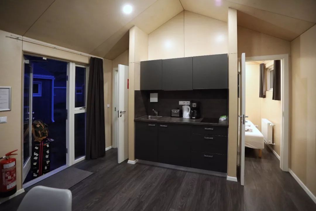 冰岛自驾追寻刺激与极光之旅,冰岛之旅突生波折