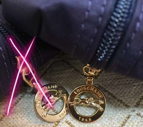 longchamp包辨别真假方法,longchamp饺子包干邑色