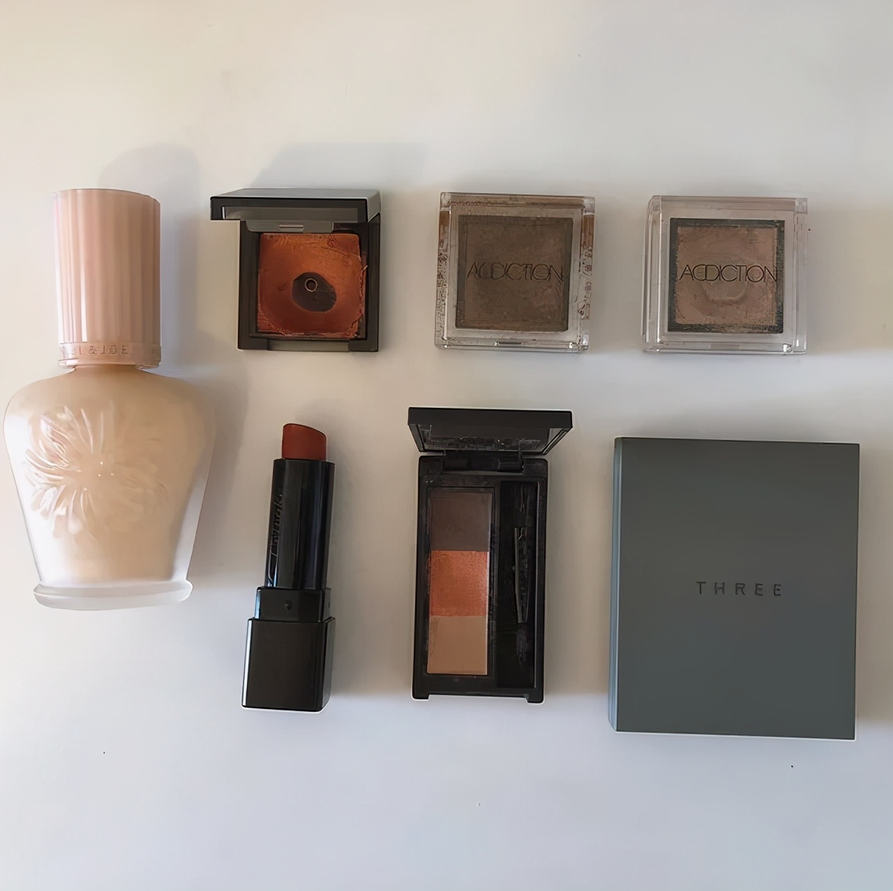 夏日的浪漫洗衣液香味持久留香,真丝护色洗衣液桑蚕丝专用