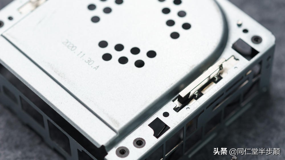 10元搞定NUC支架11代新NUC使用DIY保姆教程