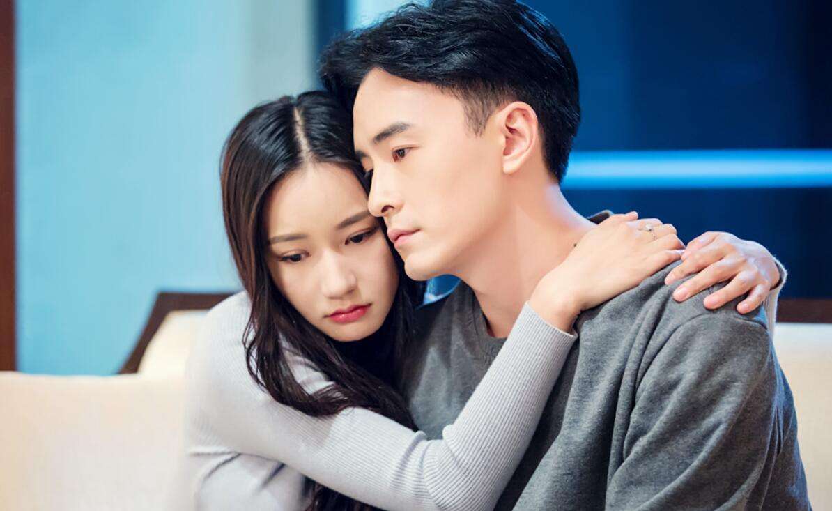 创作热词金鸡,创作灵感上热门凤凰展翅