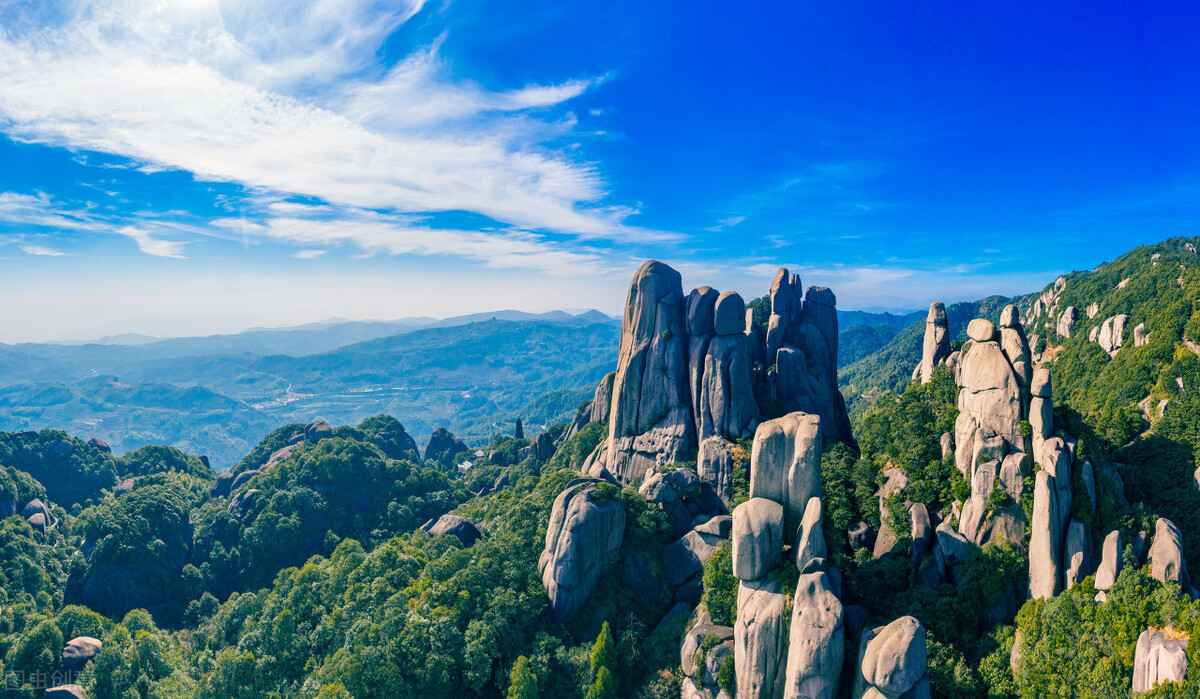 国内旅游十大必去的名山,一生必去的5个绝美景点