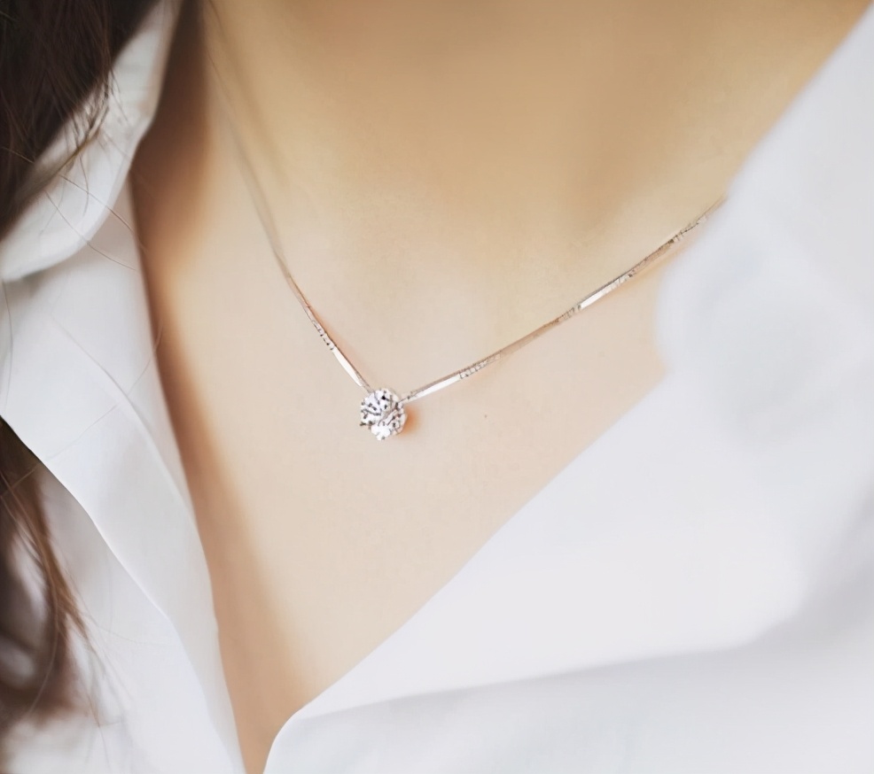 今年最流行的颈肩项链,选项链治愈