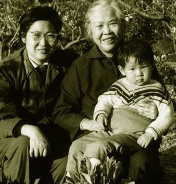 无情真豪杰?毛主席一场战争改名李德胜,对人民对家人要真情相待