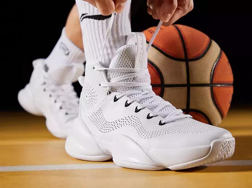 开春穿新鞋，2019哪几双运动鞋最值得入手？