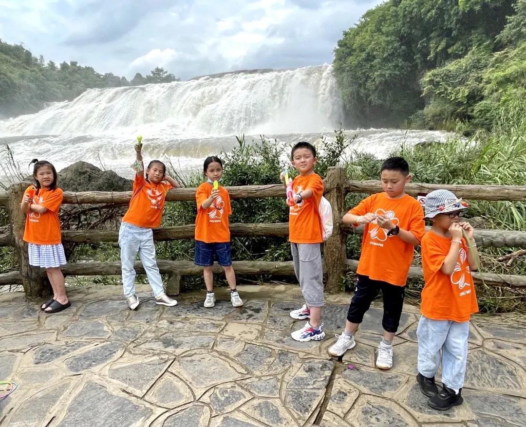 这对父母怎么想到的？把孩子十岁生日变成了学习的动力