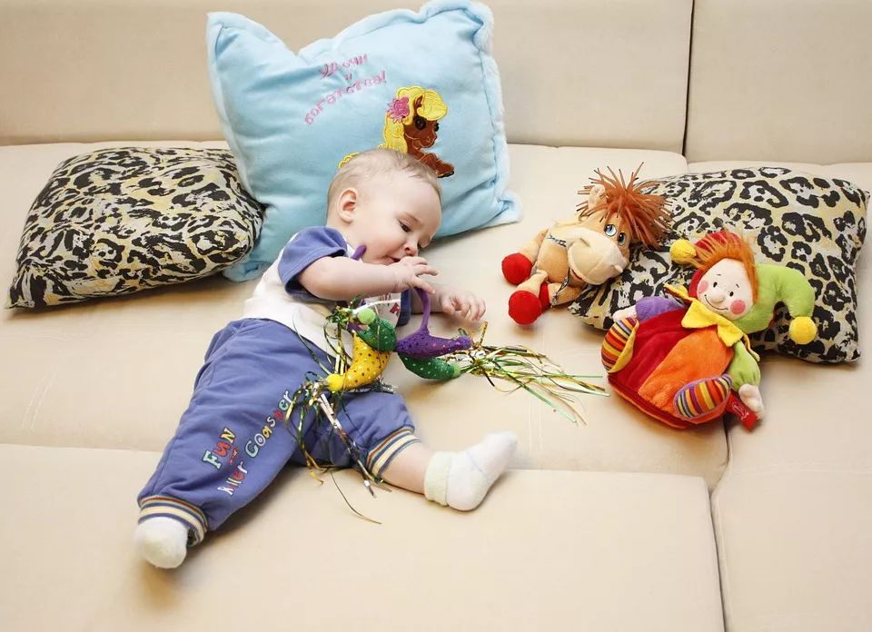 夏天宝宝长痱子怎么办,宝宝夏季长痱子怎么办