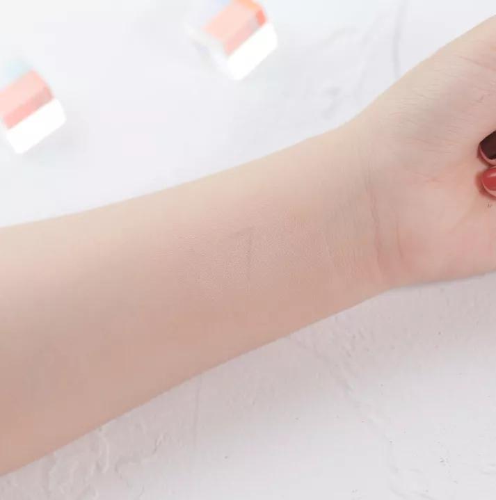 化妆粉底液选错肤质,化妆粉底液选错了