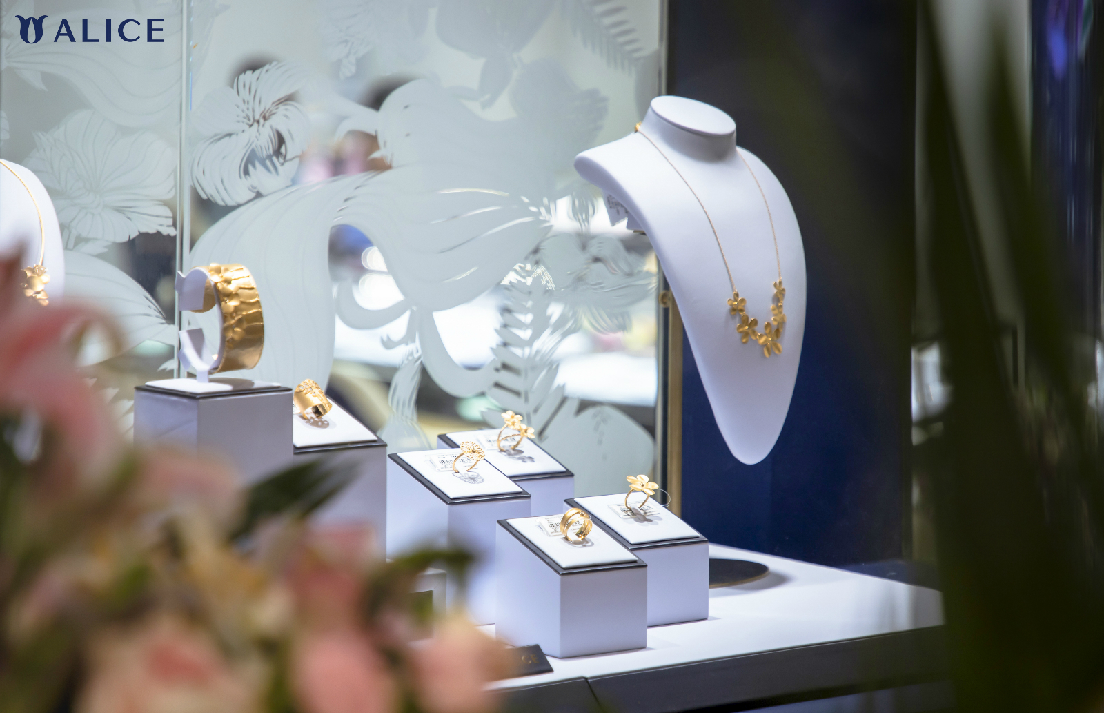 爱丽丝珠宝上海门店,爱丽丝珠宝开业