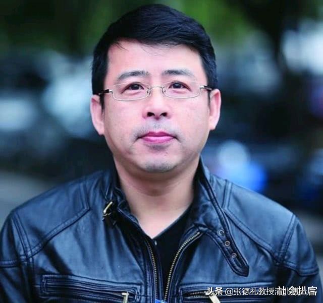 阿丘为什么被央视清除,阿丘为什么不在央视了