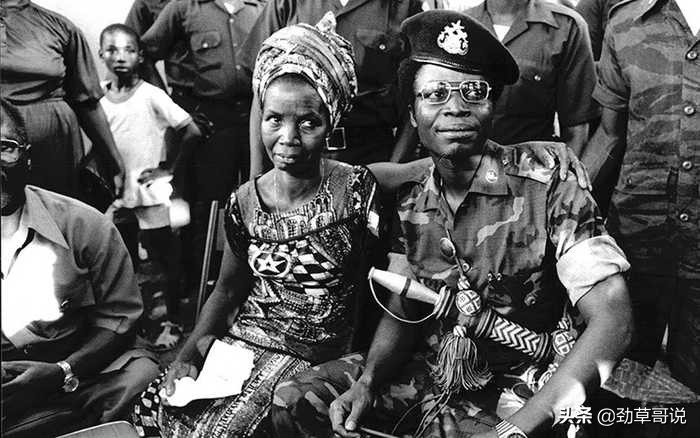 世界最穷的9个国家，都由黑人统治，是回天乏术还是自食恶果？