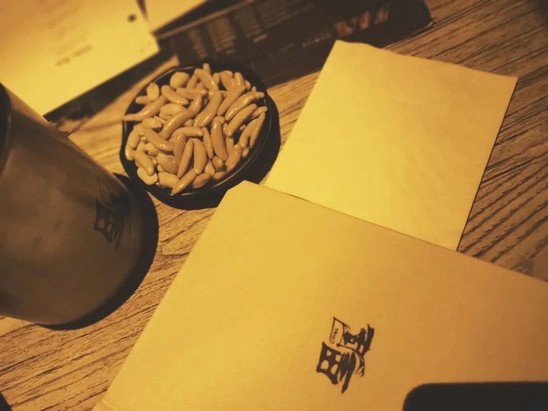 夏日沉醉的夜晚,夏季的夜晚出去走走