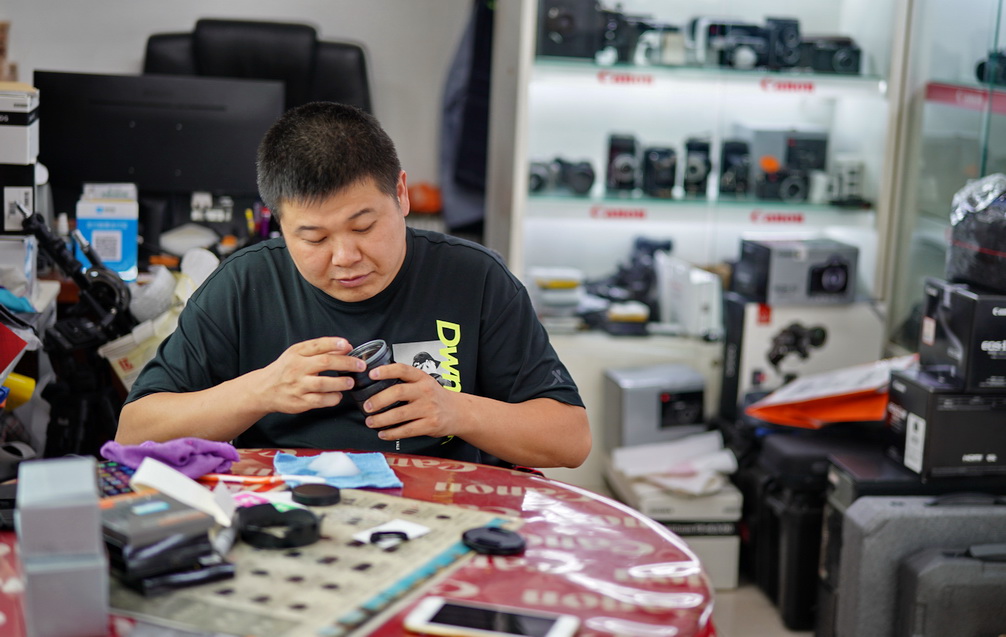 疫情期间的生意实在难做,疫情下生意人的艰辛和无奈