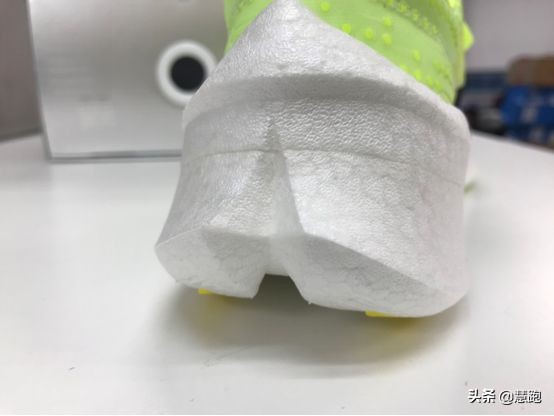 阿迪达斯boost快过期了,阿迪达斯新缓震科技