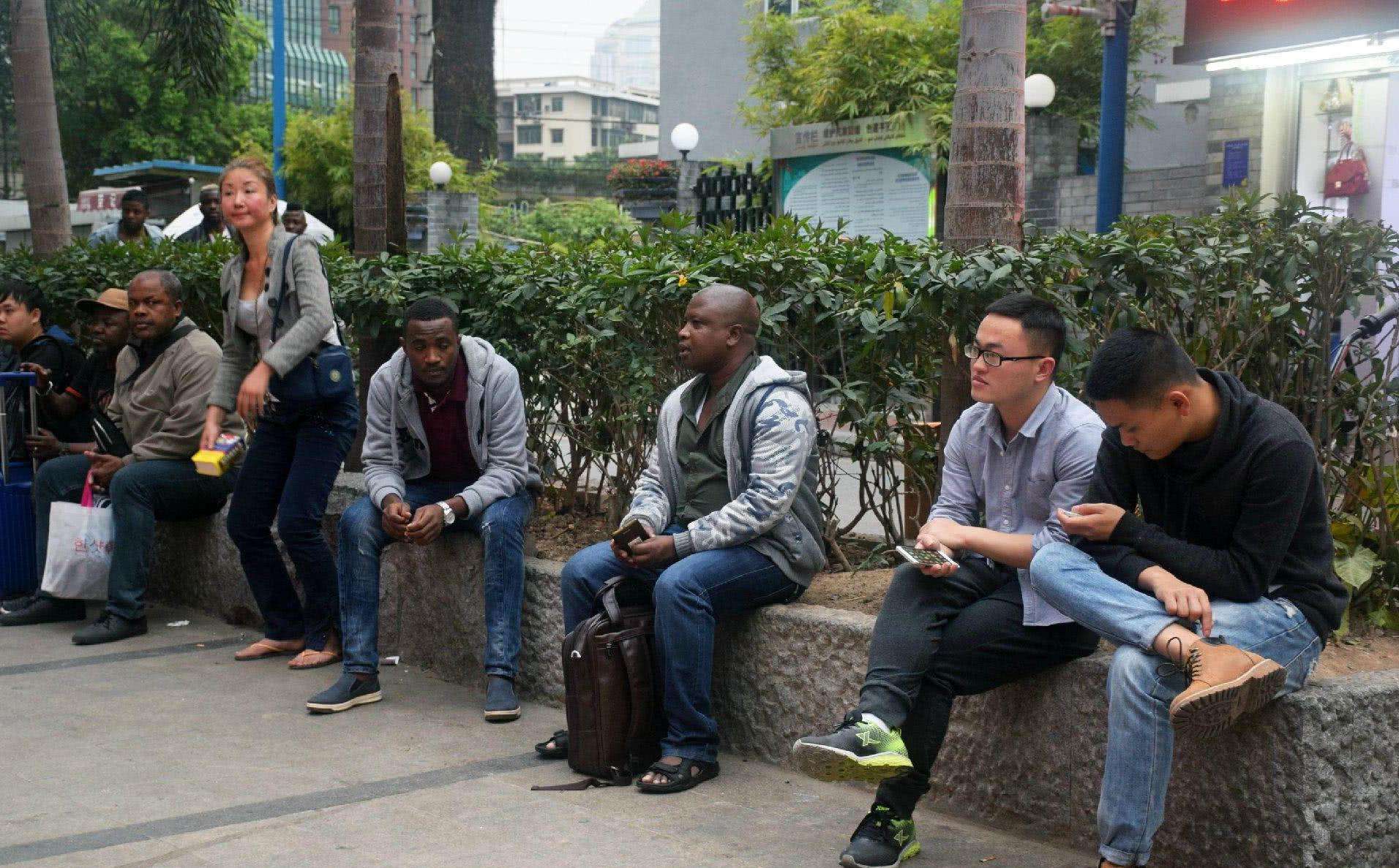 数万非洲人在广州生活，为何会突然选择离开？