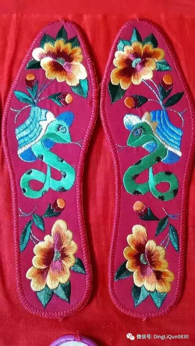鞋垫手工刺绣最好看复杂的图案,刺绣作品展示简单