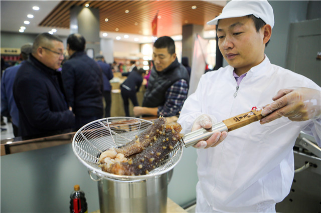懂行“业内人”,一买就是20斤昔日“对手”变“客户”买不停