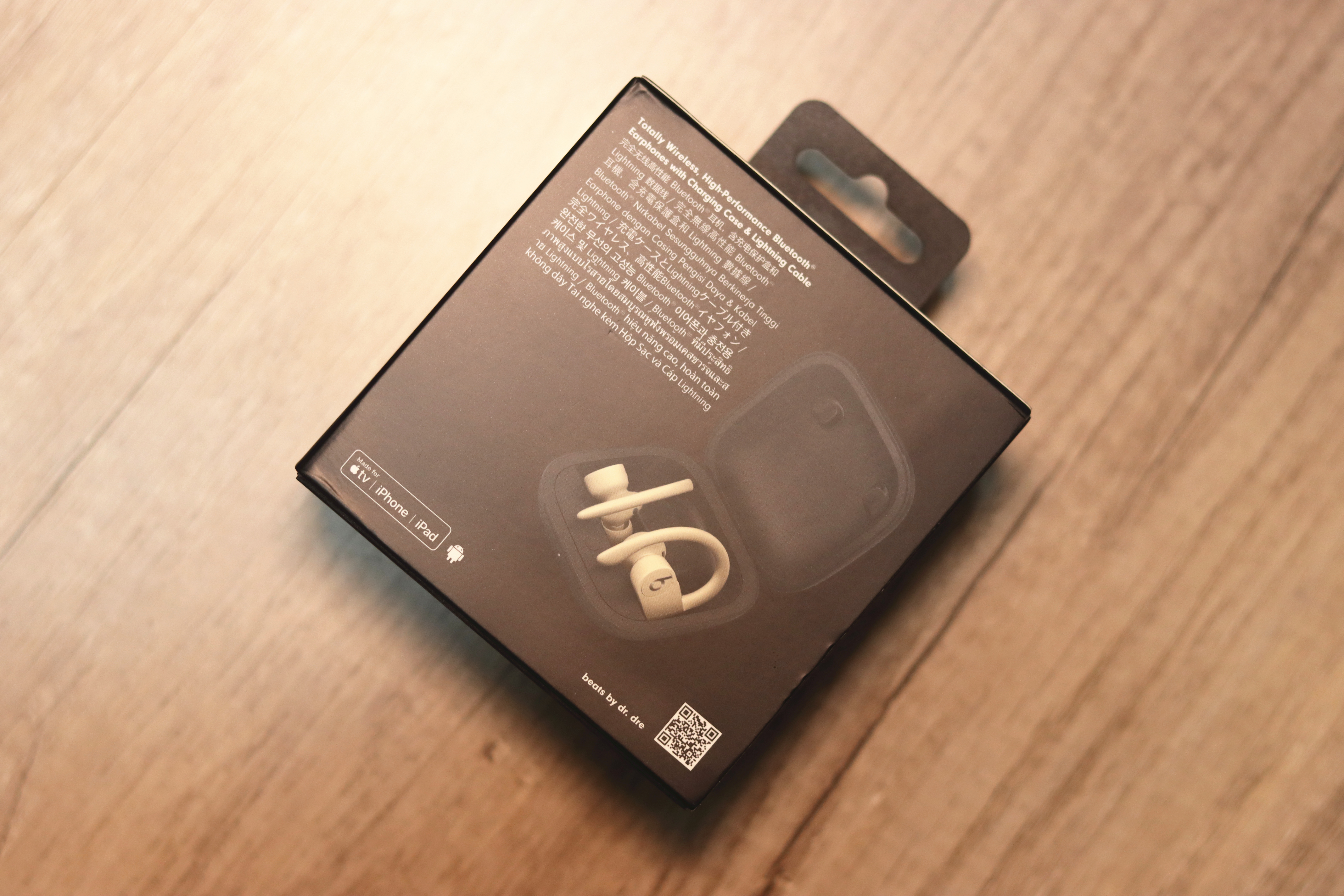 beatspowerbeatspro上手体验,beatspowerbeatspro沉浸式开箱