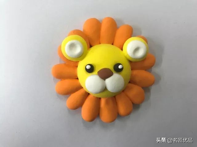用黏土做简单又可爱的小狮子,小狮子粘土手工制作教程